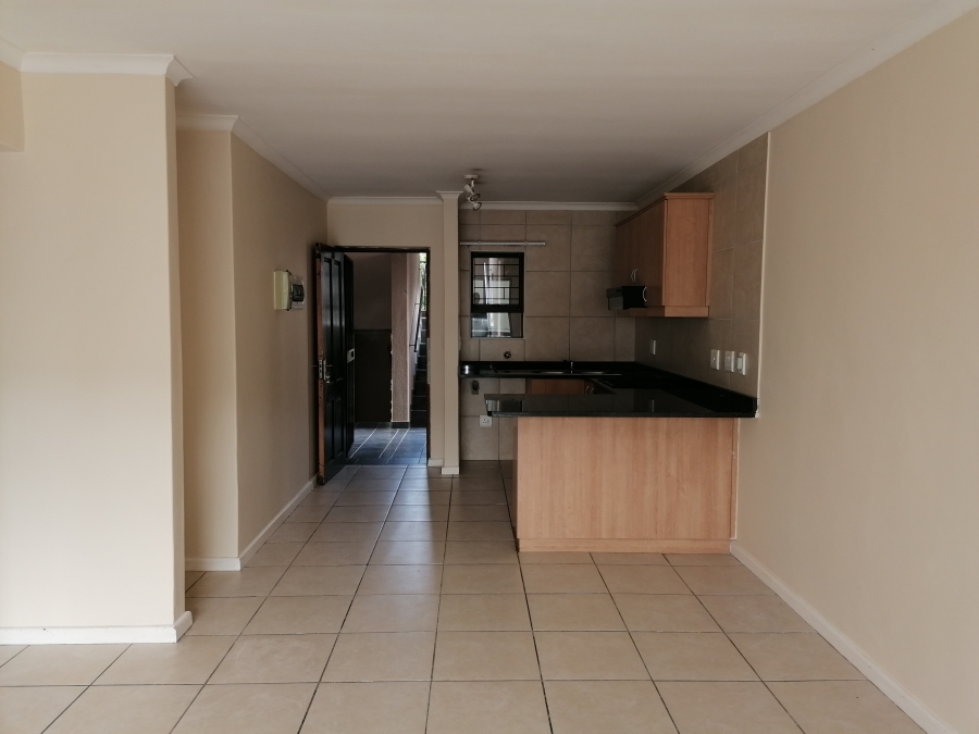 To Let 2 Bedroom Property for Rent in Sonstraal Heights Western Cape